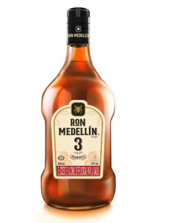 Ron Medellin 3 Años Garrafa 2000 Ml